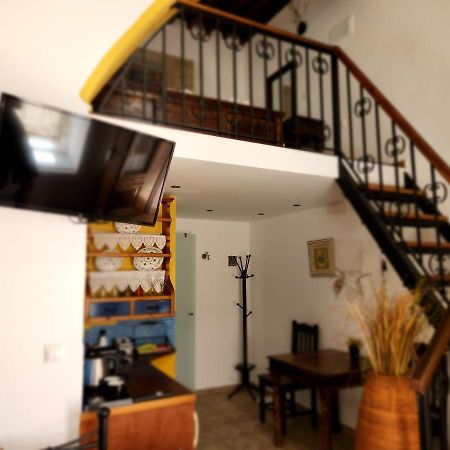Lindos Boutique - Adults Only Apartment Exterior foto