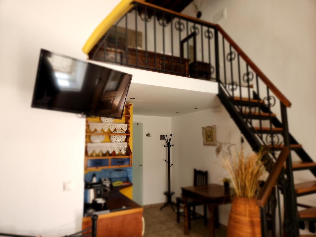 Lindos Boutique - Adults Only Apartment Exterior foto