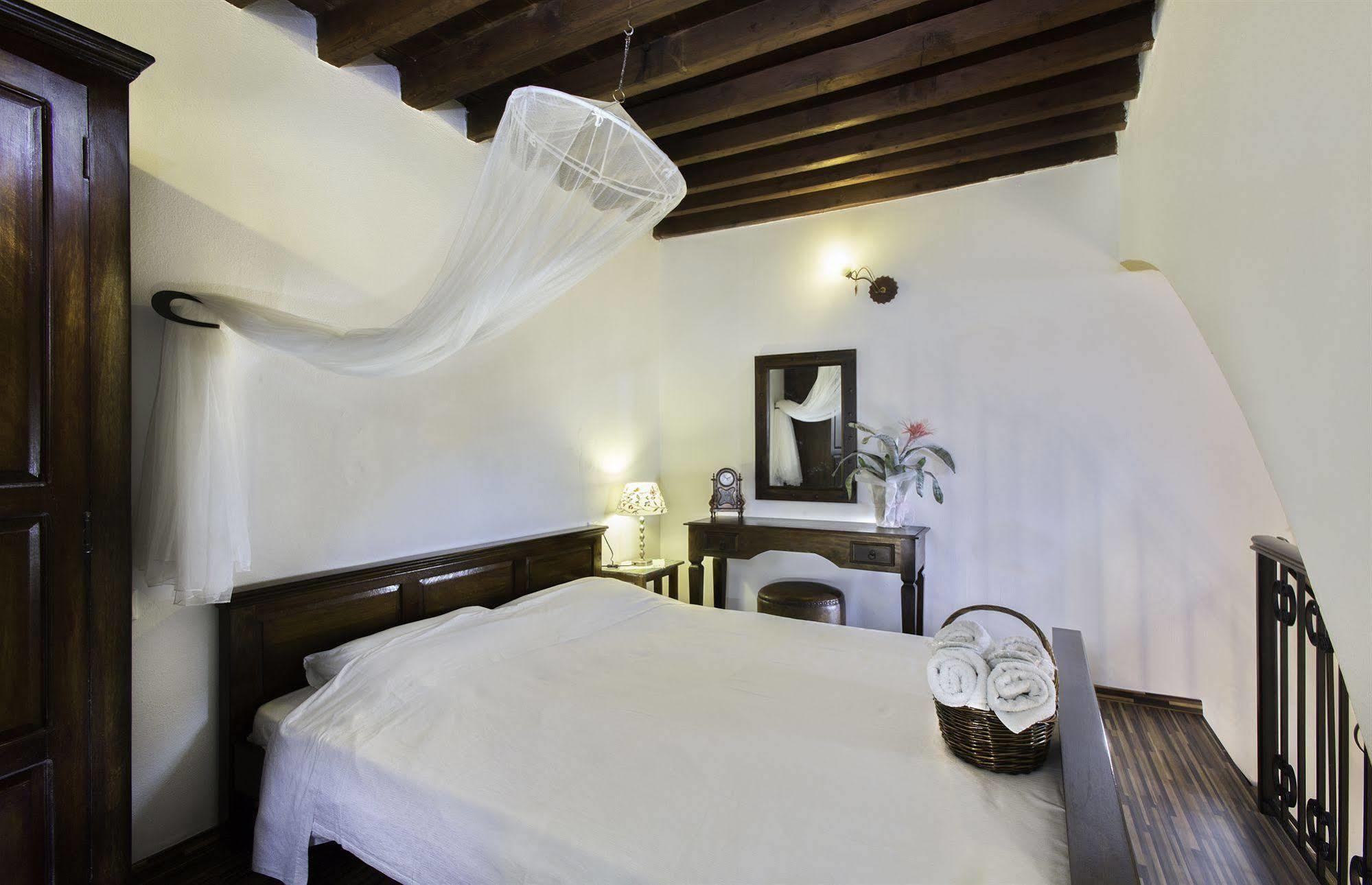 Lindos Boutique - Adults Only Apartment Exterior foto